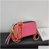 Portemonnees 2023 Designer Dames Shoder Bag Letter Roze Groen Zwart Kleur Contrast Camera Tassen Veelzijdige Messenger Drop Delivery Lage Ac Dhzb8