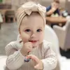 Haarschmuck Nette Baby Mädchen Stirnbänder Gestrickte Neugeborenen Bögen Turban Säuglingskopfbänder Haarbänder Für Kinder Mädchen R230608