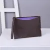 12 Färgglada kopplingsväska Kvinnor Handlettväskor Fashion Accessoires Nyckelpåse Designer Dragkunnig handväska handväska