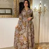 Robes décontractées The Middle East National Women's V-Neck Sleeve Long Fashion Print High Waist Retro Dress