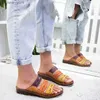 Женские сандалии летние блюда для женщин для женщин сцепляют дышащие тапочки с твердым цветом плюс комфортная обувь женская обувь женская сандалия L230518