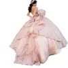 Abiti da principessa in pizzo Quinceanera Halter Backless Ball Gown Blush Pink Prom Sweet 15 Dress Ruffle Bow Back Abito lungo da laurea Vestido De VX Anos 2023