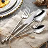 Ensembles de vaisselle 24pcs / lot Cuisine coréenne Couverts portables 304 Fourchette de table en acier inoxydable Couteau Cuillère Ensemble de dîner Vaisselle Or Ensembles de vaisselle 230607