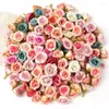 Kwiaty dekoracyjne 50pcs 2cm mini róża sztuczne głowy do wystroju domu dekoracja ślubna Fałszywe DIY Windar