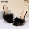 Eilyken 2023 Novos Sapatos de PVC Chinelos Feminino Feather Transparente Salto Alto Fur Pumps Bico Quadrado Mules Lady Slides L230518