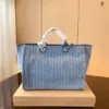 Borsa da spiaggia di alta qualità Borsa tote di lusso Designer Borsa da donna Borsa della spesa ricamata in denim di moda casual