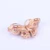 Charms Bijoux Micro Pave Zircon Crystal Butterfly för smycken som gör grossist stora koppar djuranslutningar DIY Berloques