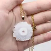 Chaînes forme irrégulière blanc mode tournesol Agate cristal bourgeon pendentif collier bijoux en acier inoxydable chaîne accessoires cadeau