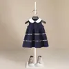 Платья для девочек дизайн бренда летние кукол детские девочки одеваются детские рукавочные полосатые британские стиль A-Line Princess Drances для девочек 230608