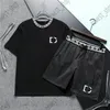 Summer Mens Tracksuits 디자이너 트랙 슈트 티셔츠 반바지 정장 레터 슈트 패치 워크 티셔츠 여성 스포츠웨어 스포츠트 T 셔츠 세트 3xl xxxl