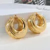 Bröllopsmycken uppsättningar Dubai Gold Color Earrings for Women Plated Hoop för brud Design Weddings Trend Lady Hook Jewellery 230608