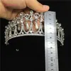 Bröllopshår smycken Classic Princess Diana Crown Crystal Pearl Bridal Tiara Crowns Accessories Re3049 230609