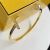 Designer Open Bracelets Designers Gold Bangle Stainless Steel Golden Pearl Bracelet Bangles Women Men Couple Classic Letter Jewelry 23692D