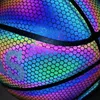 Ballons de basket-ball holographiques en cuir PU Glow taille de basket-ball réfléchissante lumineuse 7 pour le jeu de nuit balles rougeoyantes 230608