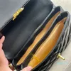 Elmas kafes omuz çantası kadın çanta çantası katı gerçek deri çapraz çantalar moda donanım mektupları zincir deri kayış