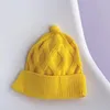 Boinas 2023Outono e Inverno Coreano Bonito Gorro Infantil Chapéu De Tricô Diamante Twist Bebê Cor Sólida Chupeta De Lã Ondulada