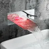 Badrum diskbänk kranar full mässing LED Waterfall Vanity Vessel kran väggmontering krom temperatursensor färg förändras