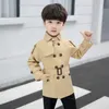 Tench Coats Spring Boys Coat Fashion عالي الجودة أزياء مزدوجة الصلبة الصلبة الصلبة أطفال الخندق جاكيت الأطفال 230608