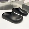 Balencig Mule Topquality Balencaiiga Slide Balenicass Sandal Black Mens Rubber Designer Sandaler Flat Slipper Lätt unik strandslip på TPU -tofflor med eller