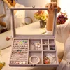 Smyckeslådor Velvet Gray Bärande fodral med glasskyddsring Display Box Tray Holder Storage Organizer Earrings Armband 230609
