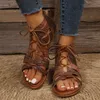 Сандалии Roman Sandals 2023 Пложенное дно змеиное рисунок Полая рыба сандалии рта T230609