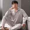 Roupa de dormir masculina Outono Inverno Pijama de algodão masculino Conjunto de pijama de lapela simples Conjunto de pijama de salão casual Conjunto de pijama pai