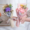 装飾的な花カーネーションかぎ針編みの花仕上げニットブーケ人工手織り教師の日の手作りのギフトフルー