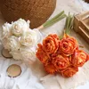 Dekorativa blommor konstgjorda silke falska torra brända rosbukett bröllopspografi blommor hem orange rosor blommor arrangemang dekoration