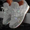 Klänningskor kvinnor platt glitter sneakers casual kvinnliga nät snörning bling plattform bekväm plus storlek vulkaniserade skor 2020 mjuk stickning t230609