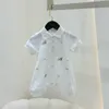 23ss nouveau bébé vêtements nouveau-né onesie designer bébé vêtements revers pentagramme chiot une flèche à travers le coeur logo broderie à manches courtes onesie nouveau-né vêtements