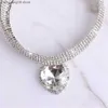 Hänghalsband överdrivna 3D -strass zirkon Big Love Heart Pendant Choker Halsband för kvinnor Luxur Crystal ClaVicle Chain Collar Choker T230609