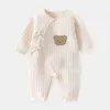 Rompers långärmad baby casual jumpsuits pojkar flickor småbarn bomull bebe jumpsuit klädkläder kläder mjuka onepiece pajamas 230608