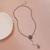 Choker 2023 Handgjorda smycken spindel web halsband kreativ överdrift Tassel Cleavicle Chain Punk Trend Accessories Halloween Gift