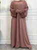 Abbigliamento etnico Ramadan Eid Cuciture in pizzo Djellaba Abito musulmano Dubai Fashion Cerniera frontale Setoso ricamo Abaya Abiti Islam Abbigliamento Robe