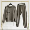 Tasarımcı Mens Trailsuit Kadın Hoodie Pantolon Mens Sport Hoodies Sweatshirts Çiftler Takım Sıradan Spor Giyim Markası Klasik Mektup Baskı Hoodies