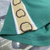 Conjuntos infantis 23ss roupas de grife infantis gola redonda algodão puro logotipo bordado camiseta de manga curta cintura elástica calção de emenda de fita letra terno roupas de bebê