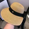 INS Cappelli di paglia estivi da donna Moda Protezione solare Personalità Cappelli a tesa larga con nastro Da donna La spiaggia in vacanza