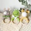 Mobiles# 1PC Baby Wooden Rattle Toy Crochet Animal Garaffe Teether Gym Music Pierścień Born Pram Wtroller Produkt 230608