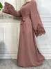 Abbigliamento etnico Ramadan Eid Cuciture in pizzo Djellaba Abito musulmano Dubai Fashion Cerniera frontale Setoso ricamo Abaya Abiti Islam Abbigliamento Robe