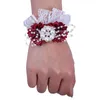 Dekorative Blumen Braut Handgelenk Hand Dekor für Hochzeit Brautjungfern Zubehör Damen Lady Party Business Tragen Schmuck Großhandel