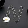 Pendentif Colliers Mode G-Dragon Daisy À La Mode Kwon Ji Yong Chrysanthème Bijoux Cadeau Pour Amis FansPendentif