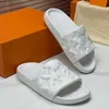 Män och kvinnor White Orange Black Green Olive Summer Shoes Sneakers tofflor Seaside präglade Mule Par gummi non-slip strandsandaler.