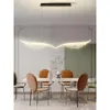 Żyrandole Lampa Lampa Lampa Art Art Modern Prosty Wing Restaurant Crystal Room Decor Kuchnia