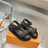 2023 Designer Zwembad Kussen Muilezels Vrouwen Sandalen Zonsondergang Platte Comfort Muilezels Gewatteerde Voorband Slippers Modieuze Gemakkelijk Dragen Slides