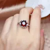 خواتم الزفاف الخاتم العقيق الطبيعي S925 Sterling Silver Mozambique Blood Ruby مزاج ياباني وكوري بسيط 230609