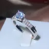 Cluster-Ringe, klassischer vierklauenförmiger weißer Zirkonia-Ring, 925er-Stempel, Hochzeit, Verlobung, Vorschlag, Schmuck, Geschenk, ein Herz, Diamant für Frauen