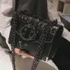 European Fashion Female Square Bag 2023 Ny kvalitet PU -läder Kvinnor Designer Handväska Rivet Lock Chain Shoulder Messenger Väskor