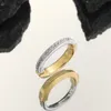 2023 Новый дизайнер роскошный TIF для мужчин Женщины любители модные ювелирные украшения Classic Jewelry Rose Wedding Gift