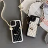 Fashion Designer Case iPhone 14 Promax 13 14 Plus 12 12 Pro 12 Promax 11 X XS XR XSmax Fashion Diagonal Chain Leather Phone Case For Women