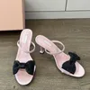 Yüksek Topuklu Kadın Ayakkabı Tasarımcı Sandalet Miu Moda Yay Knot Elmas Kakma Terlik Lüks Kadınlar Flip-Flops